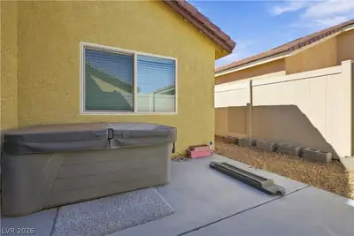 2851 China Cove Street, Laughlin, NV 89029 Patio