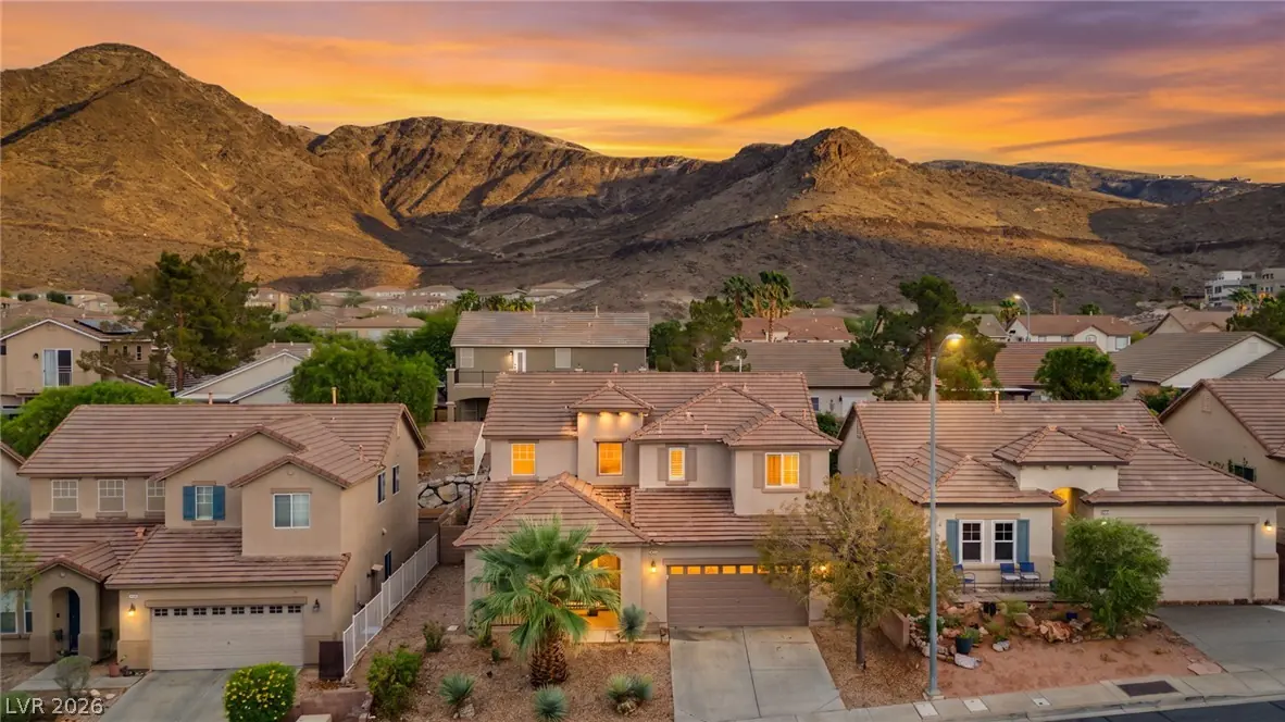 721 Pacific Cascades Drive, Henderson, NV 89012
