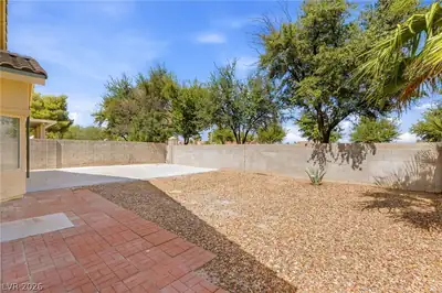 9116 Dove River Road, Las Vegas, NV 89134 Yard