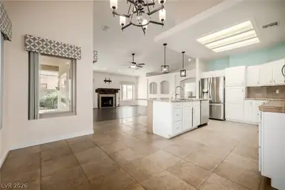 1255 Country Club, Laughlin, NV 89029 Kitchen