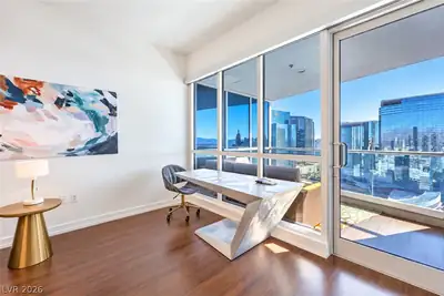 4525 East Dean Martin Drive 2911 Las Vegas, NV 89103