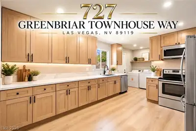 727 Greenbriar Townhouse Way, Las Vegas