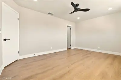 727 Greenbriar Townhouse Way, Las Vegas, NV 89121 Bedroom