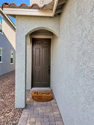6999 Bard Avenue, Las Vegas, NV 89113 Entry