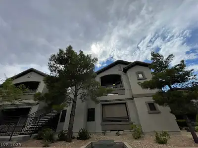 8250 North Grand Canyon Drive 2040, Las Vegas