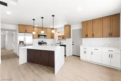 4736 Newton Drive, Las Vegas, NV 89121 Kitchen
