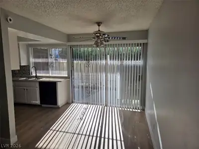 1405 Vegas Valley Drive 357, Las Vegas, NV 89169 Dining Area