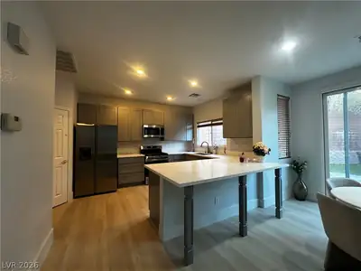 537 Lacabana Beach Drive, Las Vegas, NV 89138 Kitchen