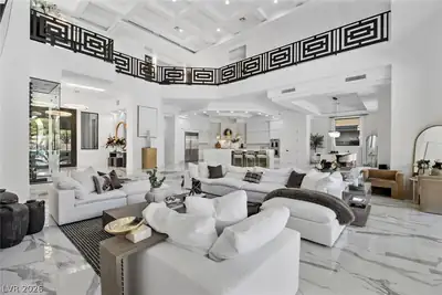 1648 Liege Drive, Henderson, NV 89012 Living Room