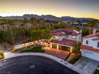 8432 Paseo Vista Drive, Las Vegas, NV 89128 