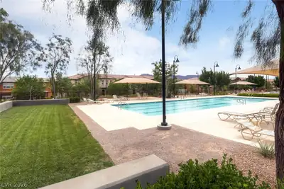 2852 Starling Summit, Henderson, NV 89044 Pool