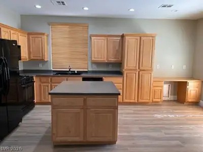 11276 Campanile Street, Las Vegas, NV 89141 Kitchen