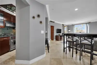 220 East Flamingo Road 117, Las Vegas, NV 89169 Dining Area