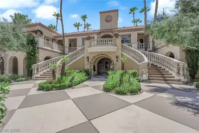 220 East Flamingo Road 117, Las Vegas