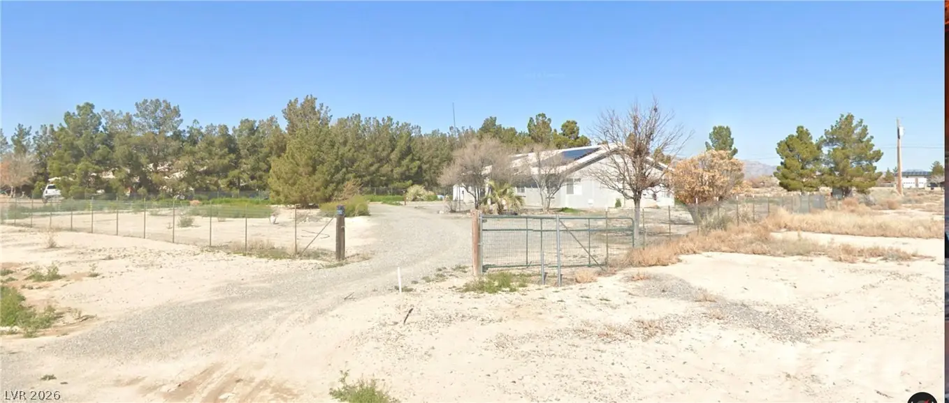 940 Indian Road, Pahrump, NV 89048