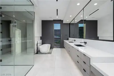 25 Boulderback Drive, Henderson, NV 89012 Primary Bathroom