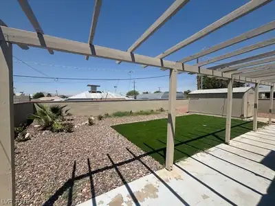 148 Fir Street, Henderson, NV 89015 Yard