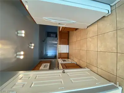 7242 Platinum Creek Street, Las Vegas, NV 89131 