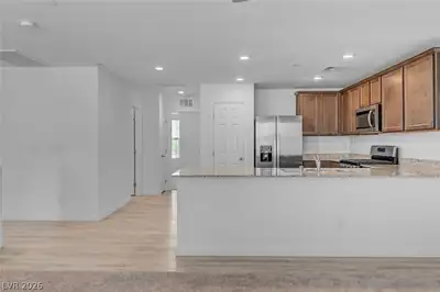 621 Palm Wash Lane, Henderson, NV 89011 Kitchen