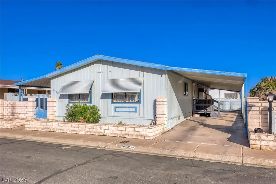 3038 La Barca Lane, Las Vegas, NV 89122