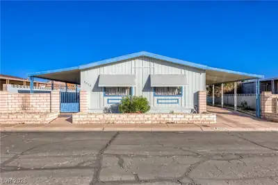 3038 La Barca Lane, Las Vegas, NV 89122 Front of Structure