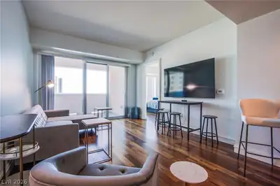 2700 Las Vegas Boulevard 1504, Las Vegas, NV 89109 Living Room