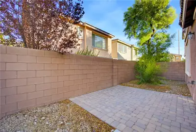 10060 Fancy Flight Street, Las Vegas, NV 89178 Patio