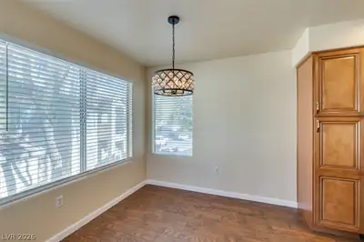 5710 East Tropicana Avenue 2046, Las Vegas, NV 89122 Dining Area