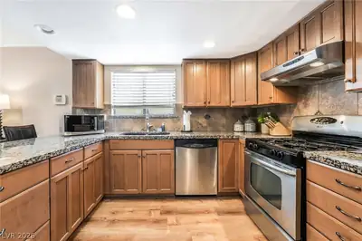 3942 Avocado Drive, Las Vegas, NV 89103 Kitchen