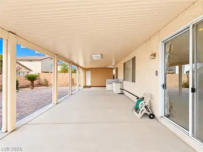 8443 Indigo Harbor Avenue, Las Vegas, NV 89117 Patio