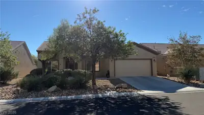 7682 Fieldfare Drive, North Las Vegas, NV 89084 Front of Structure