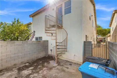 7564 Durham Hall Avenue 201, Las Vegas, NV 89130 Back of Structure