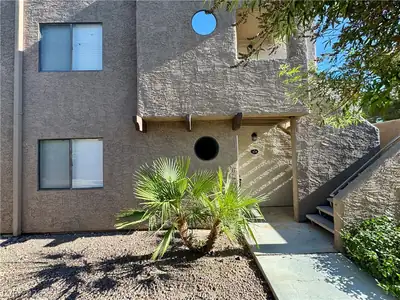 2964 Juniper Hills Boulevard 104, Las Vegas