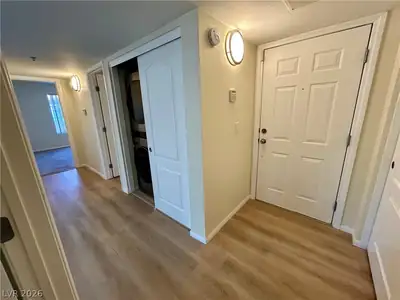 2101 Sealion Drive 205, Las Vegas, NV 89128 Entrance Foyer