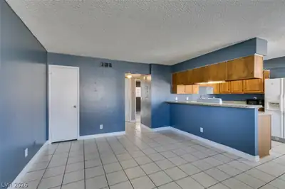 1641 North Lamont Street, Las Vegas, NV 89115 Dining Area