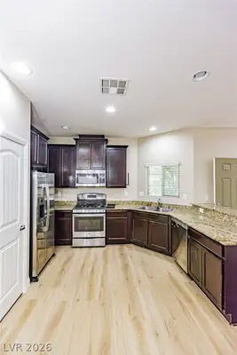 9597 Greensburg Avenue, Las Vegas, NV 89178 Kitchen