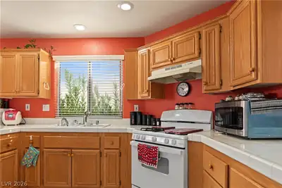1453 Blisworth Court 102, Las Vegas, NV 89102 Kitchen