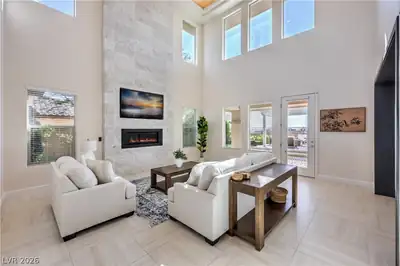 9727 Dream Brook Court, Las Vegas, NV 89149 Living Room