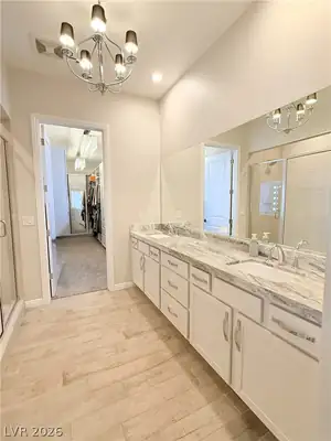 9958 Regency Square Avenue, Las Vegas, NV 89148 Primary Bathroom