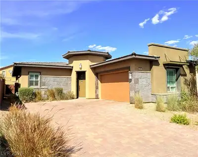 9958 Regency Square Avenue, Las Vegas, NV 89148 Front of Structure