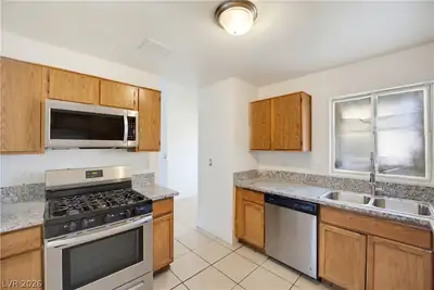 1821 South Christy Lane, Las Vegas, NV 89142 Kitchen