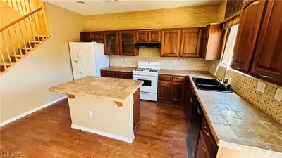 7772 Soda Canyon Street, Las Vegas, NV 89139 