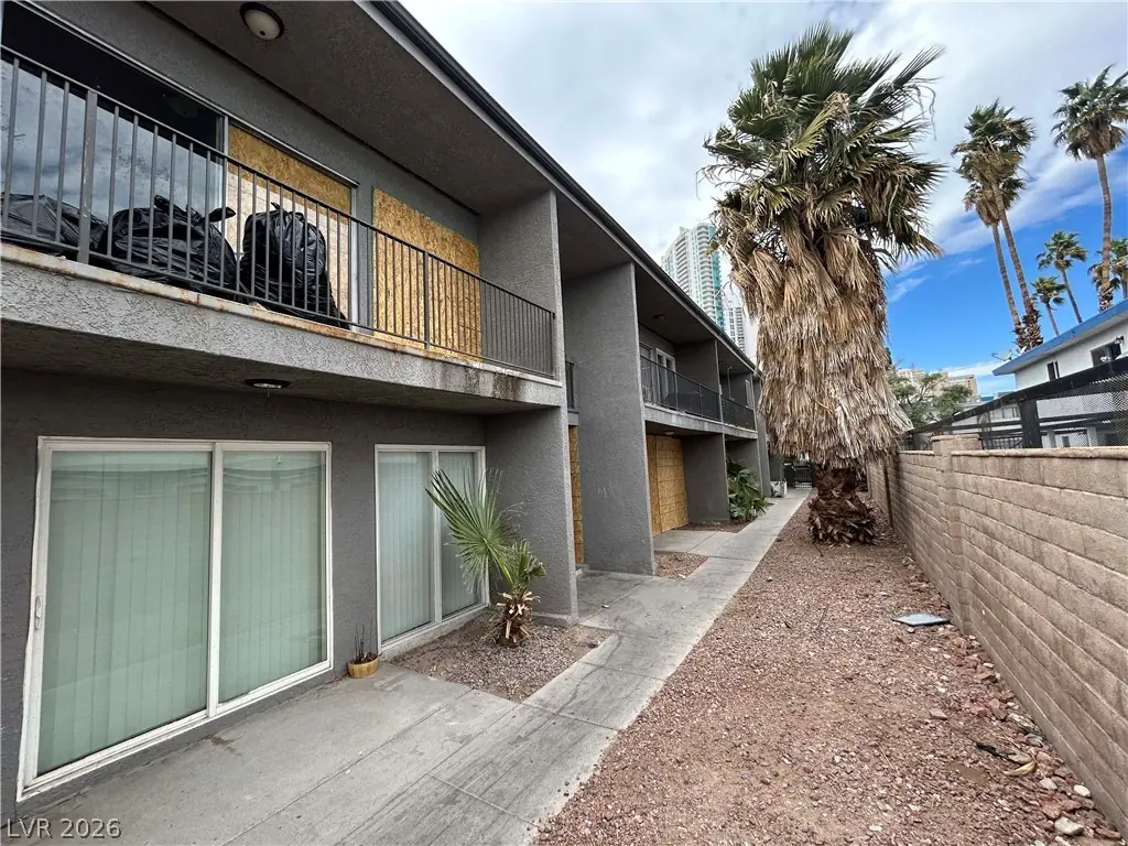 2616 Lynnwood Street 3, Las Vegas, NV 89109