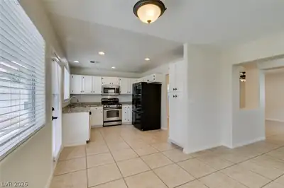 9341 Jumpin Juniper Avenue, Las Vegas, NV 89129 Kitchen