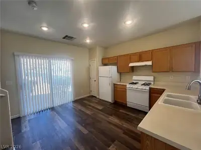 3457 Bearpin Gap Lane, Las Vegas, NV 89129 Kitchen