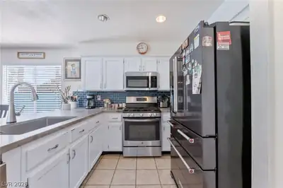 4140 Hazelridge Drive, Las Vegas, NV 89129 Kitchen
