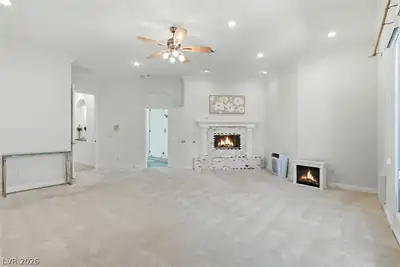 7360 Darby Avenue, Las Vegas, NV 89117 Primary Bedroom