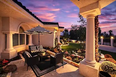 7360 Darby Avenue, Las Vegas, NV 89117 Patio