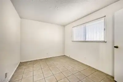 1272 Lawry Avenue, Las Vegas, NV 89106 