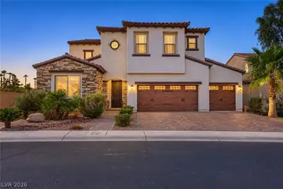 393 Via San Remo Circle, Henderson